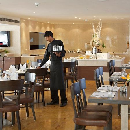 Peerless Hotel Hyderabad Eksteriør bilde