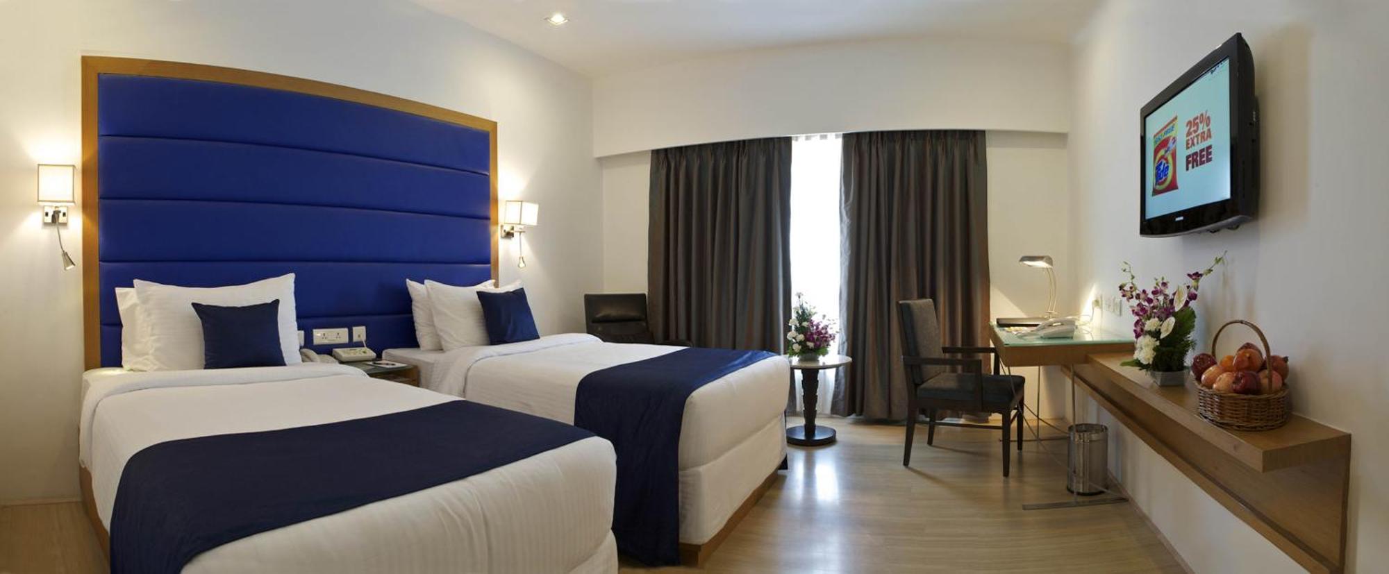 Peerless Hotel Hyderabad Eksteriør bilde